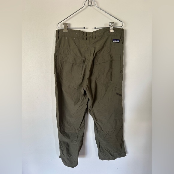 PATAGONIA - Mens 28 CARGO ZIPPER POCKET Army Green/Brown - Picture 5 of 7